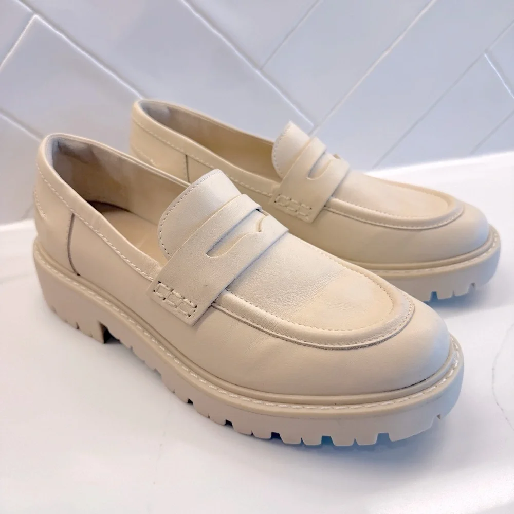 Schutz Women's Christie Weekend Ivory Loafers 7.5 Slip-On Lug Sole Casual Shoes